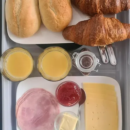 Mi 3* アムステルダム